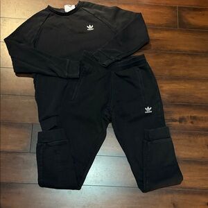 Adidas  Black Sweatshirt & Jogger Set